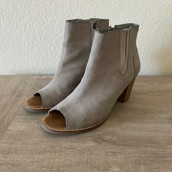 Toms Womens Majorca 300416 Gray Quilted Suede Side Zip Peep Toe Ankle Boots 10 - Picture 1 of 10